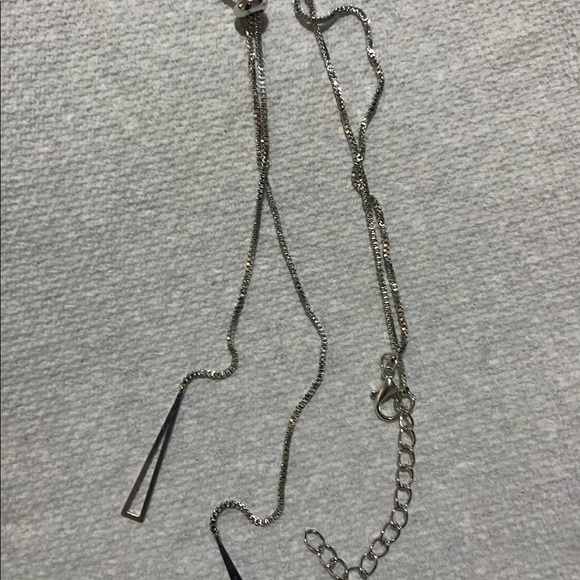 ✨Triangular Pull Necklace ✨ - Picture 6 of 7